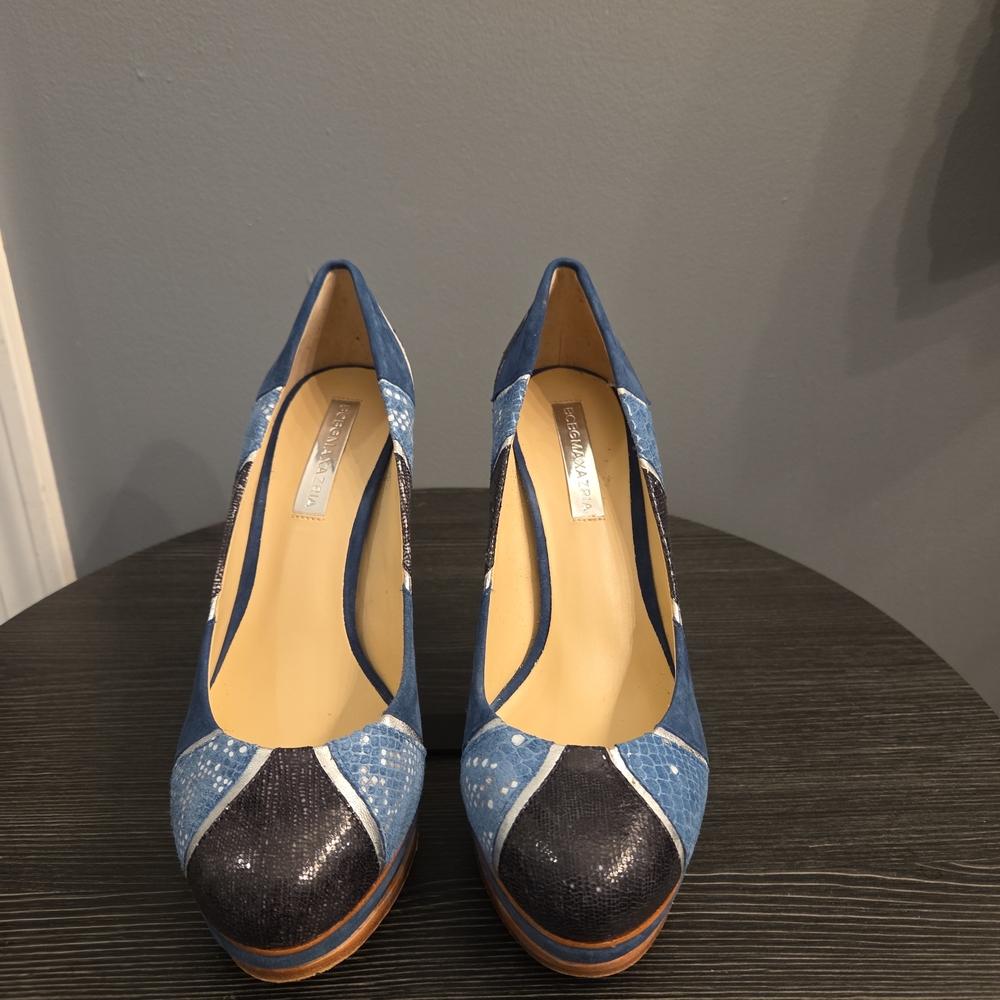 BCBGMaxAzria Blue and Navy Heels